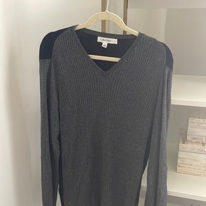 Calvin Klein NWOT men’s sweater